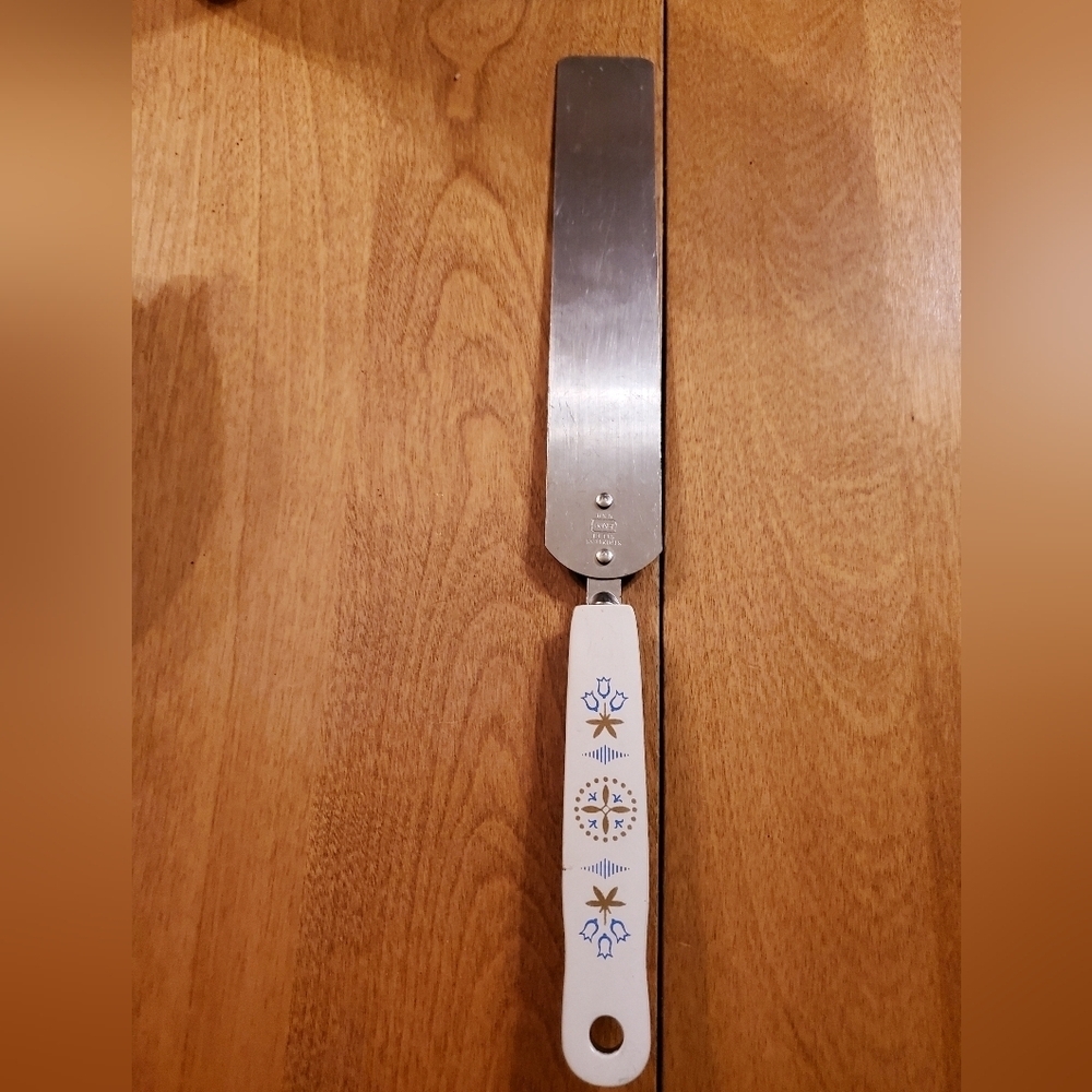 Vintage 1960’s Ekco Cake Icing Spreader Spatula Dutch Blue Tulip Print 12"